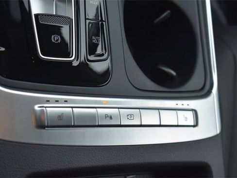 New 2026 Kia Carnival EX image 27