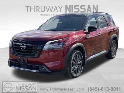 Certified 2022 Nissan Pathfinder SL w/ SL Premium Package