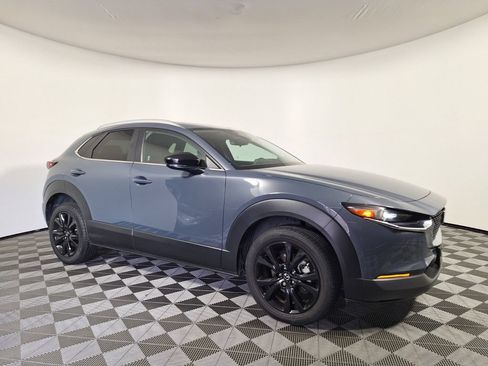 Used 2025 MAZDA CX-30 AWD 2.5 S w/ Preferred Package image 3