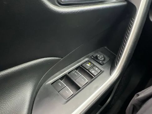 Used 2024 Toyota RAV4 XLE AWD/4WD image 21