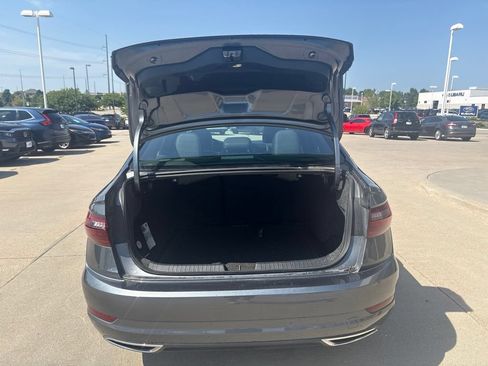 Used 2021 Volkswagen Jetta R-Line FWD image 40