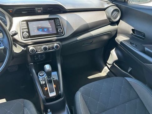 Used 2020 Nissan Kicks S FWD image 14