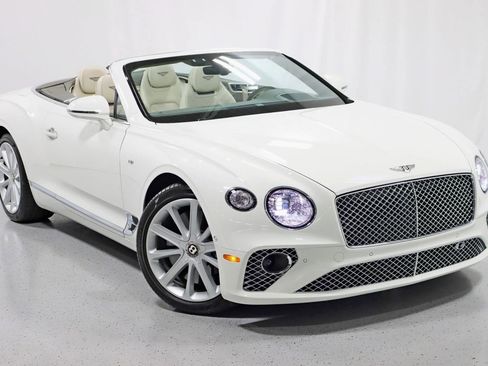 Used 2020 Bentley Continental GT image 7