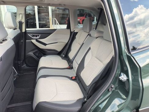 Certified 2024 Subaru Forester Premium AWD/4WD image 10