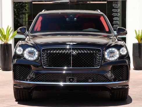 New 2025 Bentley Bentayga image 10