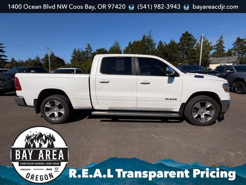 Used 2023 RAM 1500 Laramie AWD/4WD image 4