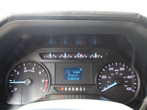 Used 2022 Ford F250 XL w/ Power Equipment Group AWD/4WD image 15