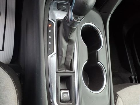 Used 2023 Chevrolet Equinox LT image 25