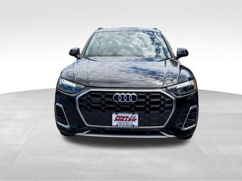 Used 2023 Audi Q5 2.0T Premium Plus w/ Premium Plus Package AWD/4WD image 2