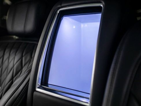 Used 2020 Land Rover Range Rover SV Autobiography Dynamic image 38