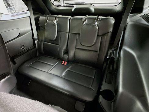 Used 2020 Ford Explorer Limited w/ Class III Trailer Tow Package image 27