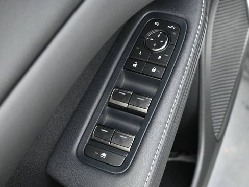 Used 2024 Lexus RX 350 Premium w/ Convenience Package FWD image 4