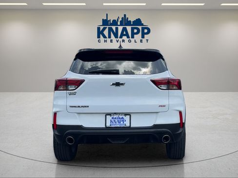 Used 2023 Chevrolet TrailBlazer RS w/ Convenience Package FWD image 4
