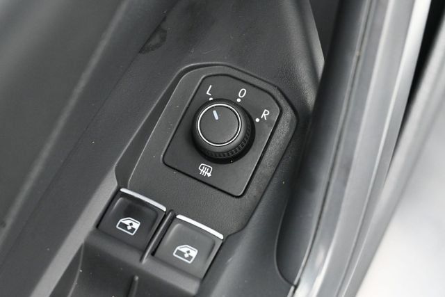Certified 2026 Volkswagen Jetta Sport FWD image 11