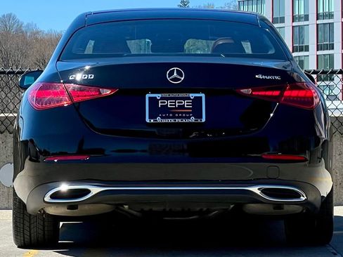 Certified 2022 Mercedes-Benz C 300 4MATIC Sedan image 6