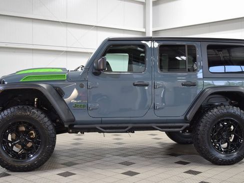 Used 2024 Jeep Wrangler Rubicon w/ Safety Group image 4