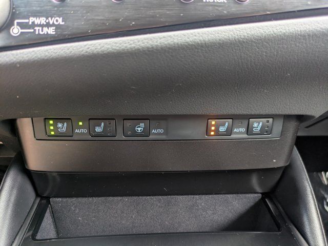 Used 2025 Lexus ES 350 w/ Premium Package FWD image 28