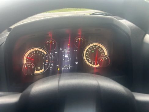 Used 2018 RAM 1500 Big Horn RWD image 11