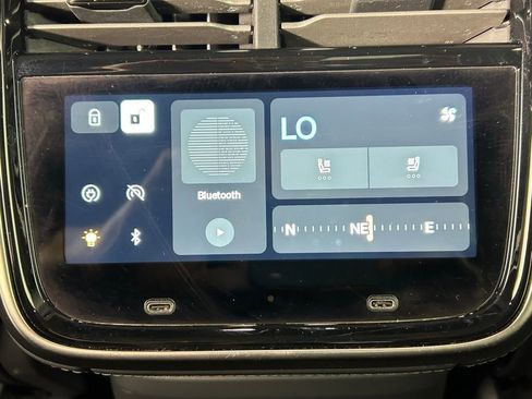 Used 2022 Rivian R1T Adventure image 17