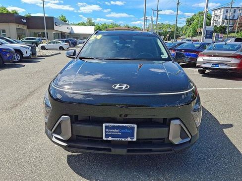 Certified 2024 Hyundai Kona SEL AWD/4WD image 28