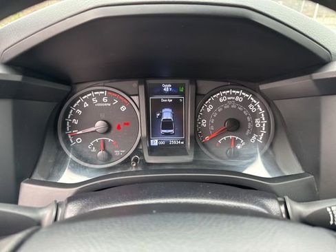 Used 2023 Toyota Tacoma SR AWD/4WD image 26