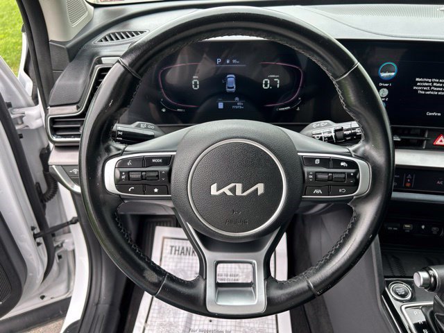 Used 2023 Kia Sportage EX FWD image 16
