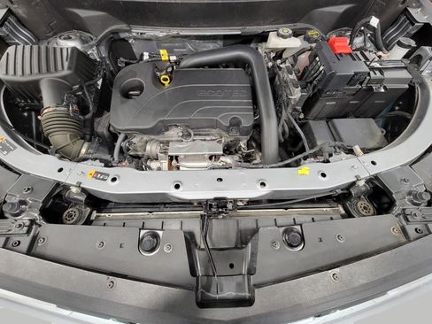 Used 2025 Chevrolet Equinox LT image 9