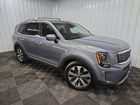 Used 2020 Kia Telluride S w/ S 8 Passenger Seating Package AWD/4WD image 7
