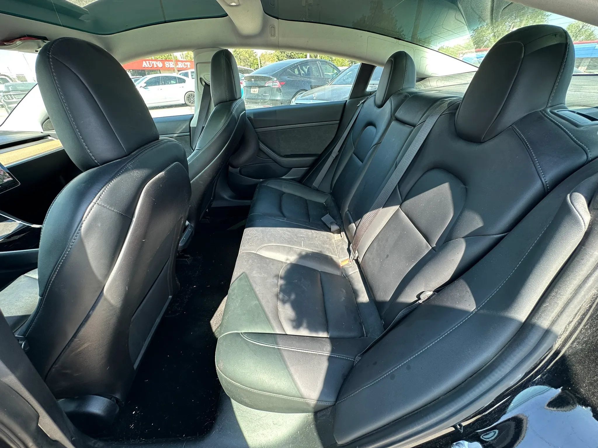 Used 2020 Tesla Model 3 Standard Range Plus RWD image 17