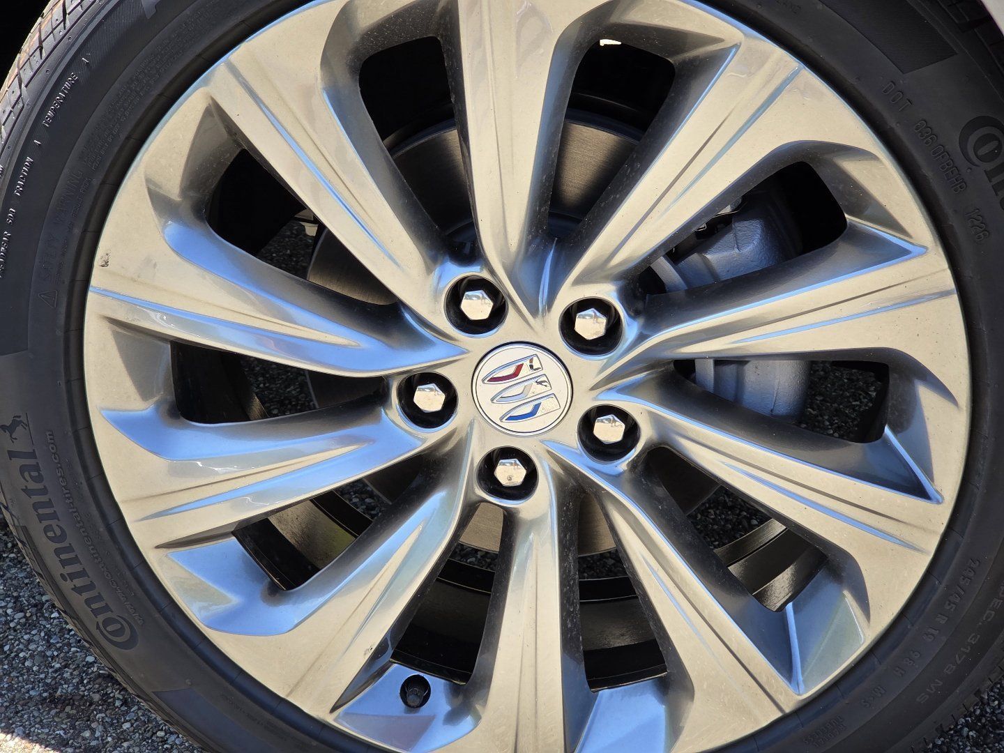 New 2026 Buick Envista Sport Touring FWD image 12