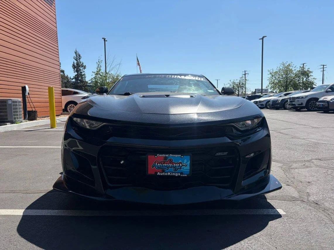 Used 2022 Chevrolet Camaro SS w/ Redline Edition RWD image 8
