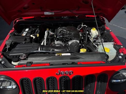 Used 2015 Jeep Wrangler Unlimited Sport w/ Quick Order Package 24S AWD/4WD image 37