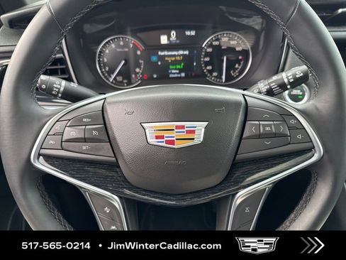 Certified 2025 Cadillac XT5 Premium Luxury image 11