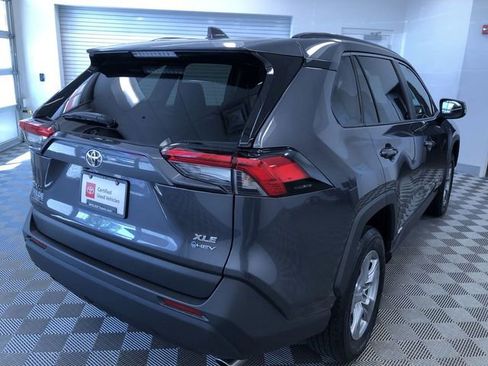 Certified 2025 Toyota RAV4 XLE AWD/4WD image 33