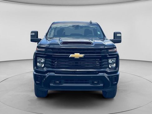 New 2026 Chevrolet Silverado 2500 Custom w/ Custom Value Package AWD/4WD image 2