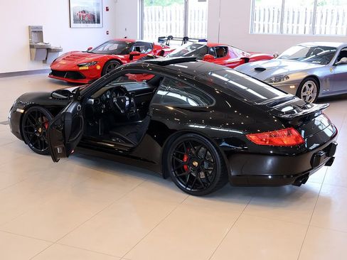 Used 2005 Porsche 911 Carrera S RWD image 27