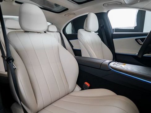 Certified 2026 Mercedes-Benz E 350 4MATIC Sedan image 11