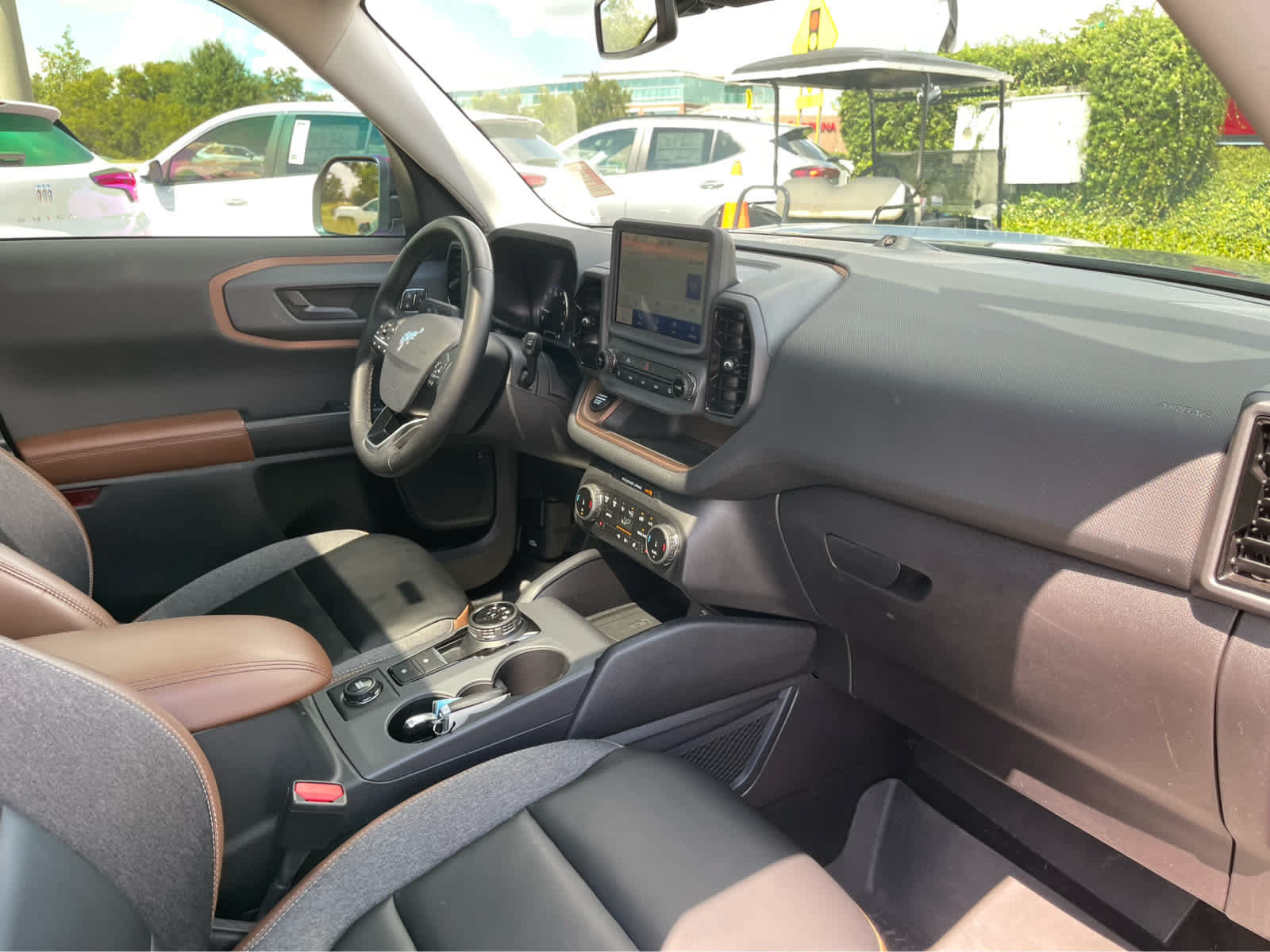 Used 2024 Ford Bronco Sport Outer Banks w/ Tech Package AWD/4WD image 27