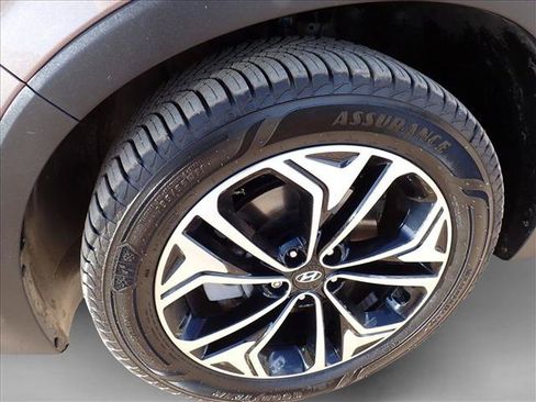 Used 2020 Hyundai Santa Fe SEL AWD/4WD image 6