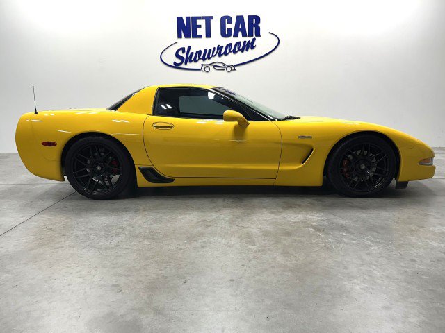 Used 2003 Chevrolet Corvette Z06 w/ Memory Package, 3 Drivers RWD image 2