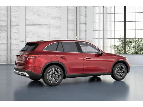 Used 2026 Mercedes-Benz GLC 300 4MATIC image 19