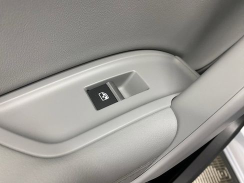 Used 2021 Audi Q5 2.0T Premium Plus w/ Premium Plus Package image 17