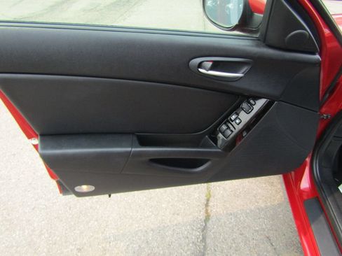 Used 2004 MAZDA RX-8 w/ AT Grand Touring Pkg RWD image 31