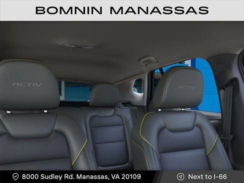 New 2026 Chevrolet Trax ACTIV FWD image 24