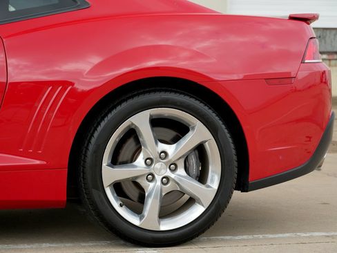 Used 2015 Chevrolet Camaro SS w/ RS Package RWD image 24