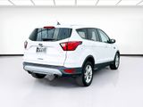 Used 2019 Ford Escape SE image 4
