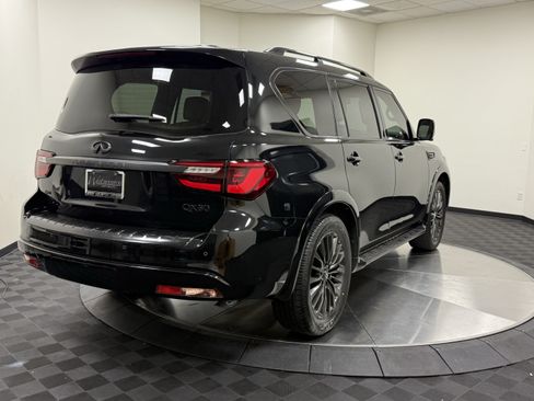 Certified 2024 INFINITI QX80 Sensory w/ Cargo Package AWD/4WD image 7