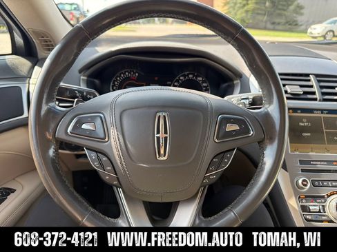 Used 2017 Lincoln MKZ Premiere AWD/4WD image 14