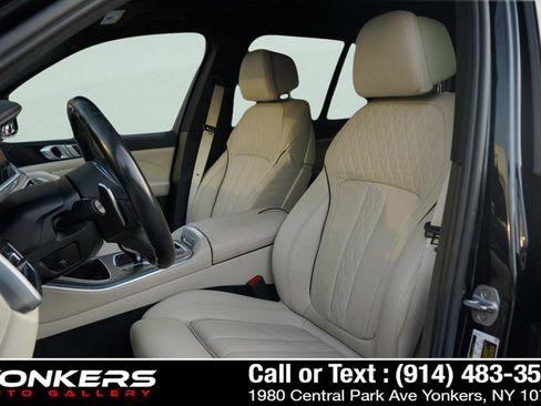 Used 2022 BMW X5 xDrive40i w/ M Sport Package image 52