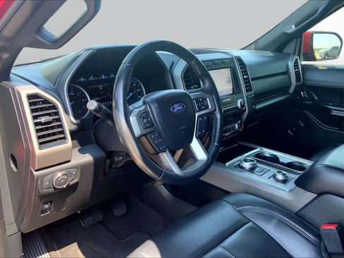 Certified 2021 Ford Expedition XLT w/ FX4 Off-Road Package AWD/4WD image 18